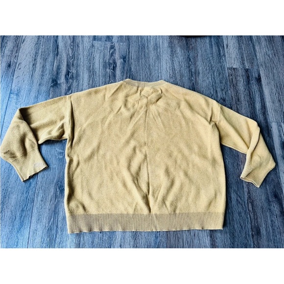 Marigold Yellow Sweater Crewneck Pullover Size Medium By Universal Threads - Picture 8 of 8